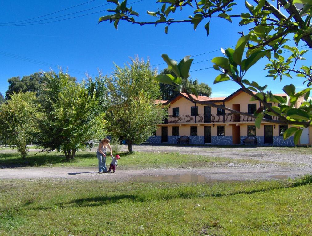 קריל Hotel Hacienda Bustillos מראה חיצוני תמונה