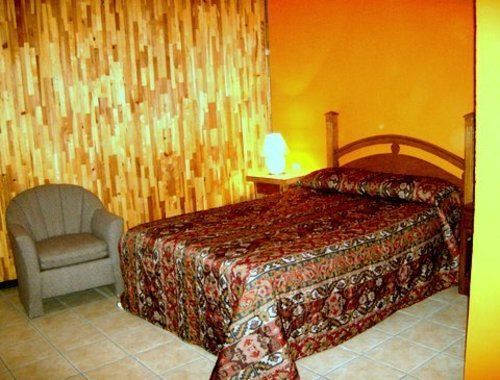 קריל Hotel Hacienda Bustillos מראה חיצוני תמונה